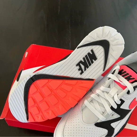 ✔️NIB✔️ NIKE Air Cross Trainer 3 Low Hot Lava - Picture 6 of 10